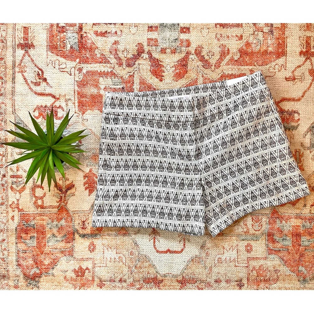 * NWT Ann Taylor LOFT Boho Riviera Shorts *
